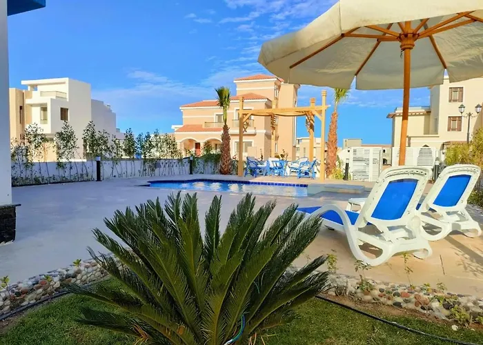 Amaros Sahl Hasheesh Sea View With Pool سهل حشيش Villa *
